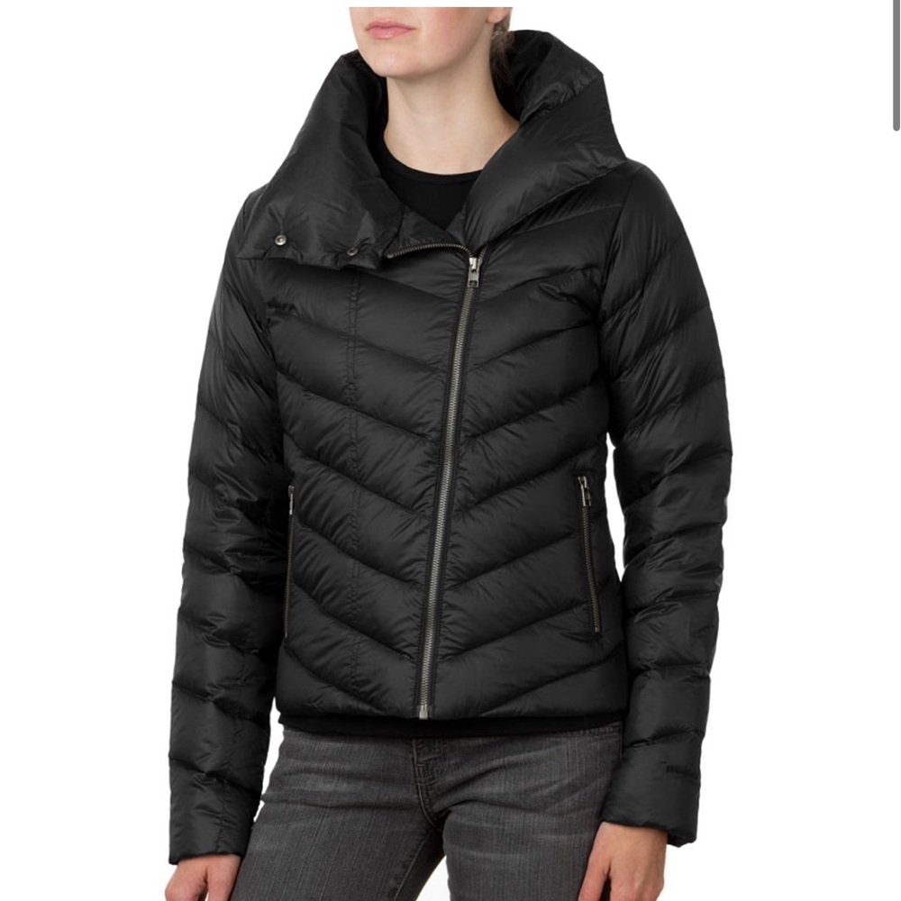 Patagonia Black Puffer Jacket with Chevron Quilting